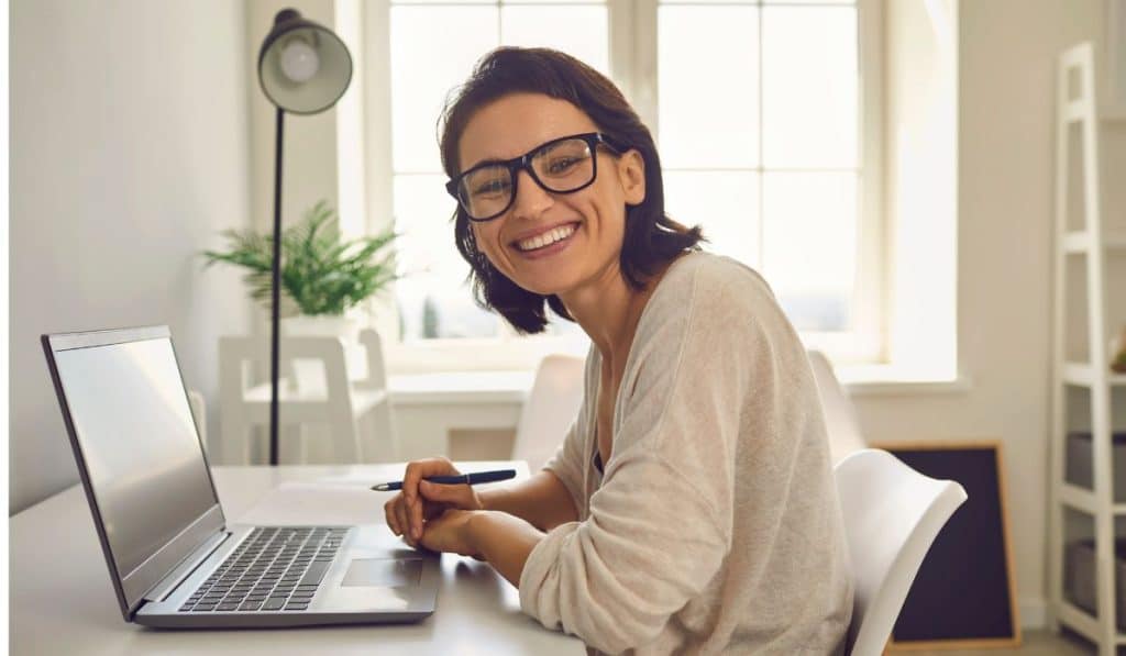 woman have a dialectical behavior therapy appointment