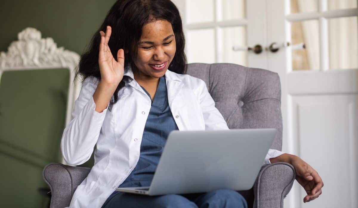 therapy on an online therapy call