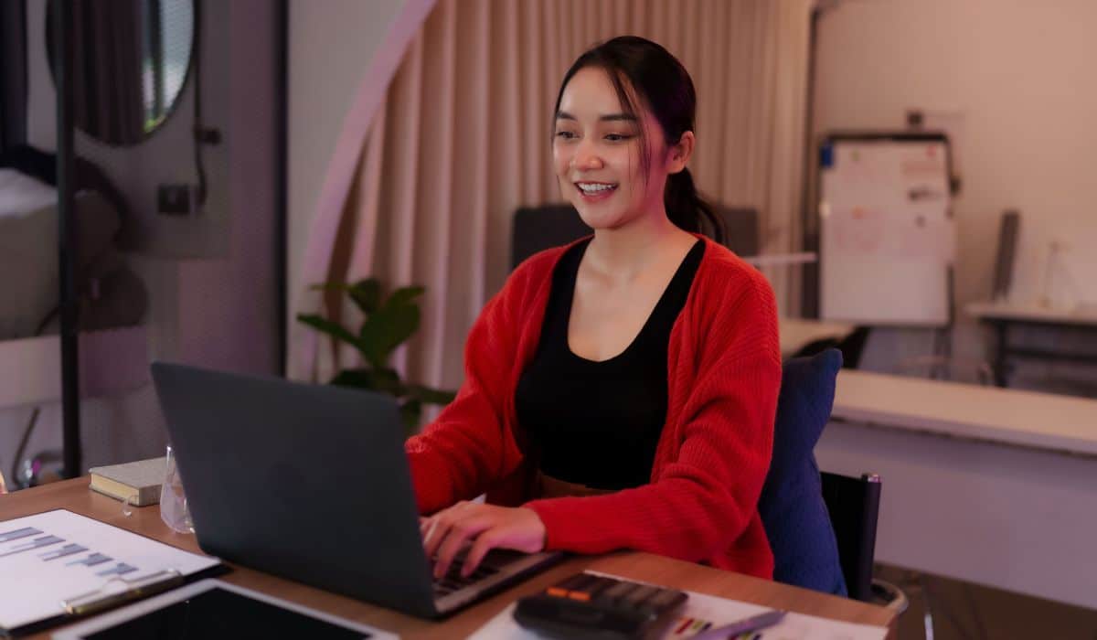 woman with adhd at work